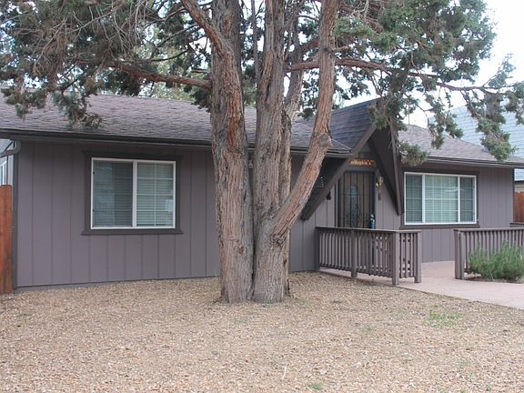 4th image of 308 Tiger Lily Dr