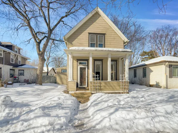 1087 Chatsworth St N, Saint Paul, MN 55103