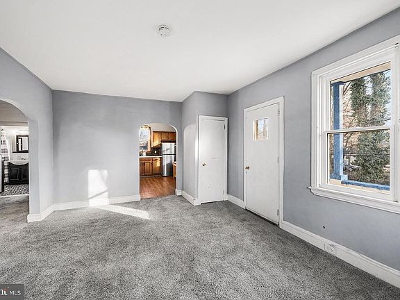 2nd image of 95 W Greenwood Ave Floor 2