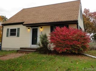 46 Beechwood Ter, Griswold, CT 06351