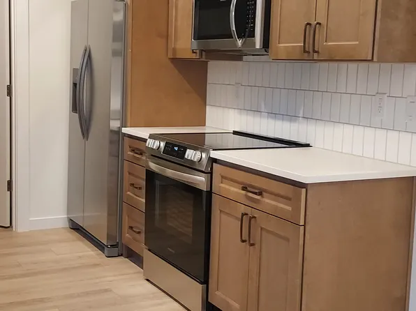 3417 SE Vineyard Rd, Portland, OR 97267