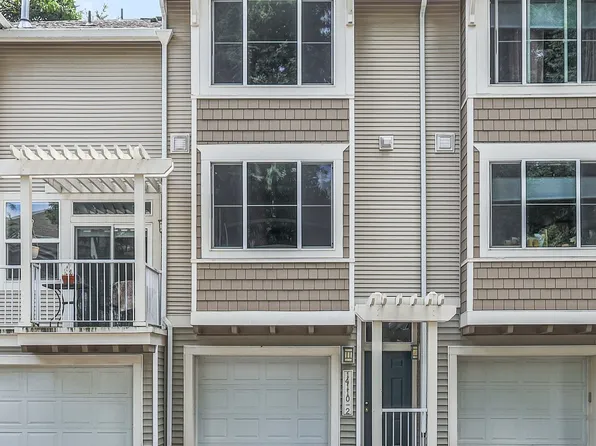 14110 SW Barrows Rd Unit 2, Tigard, OR 97223
