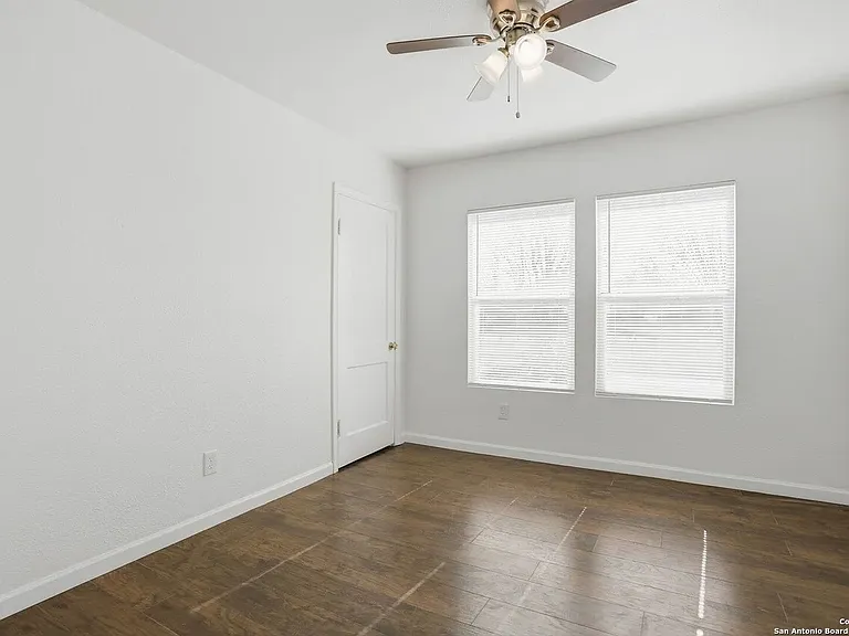 2543 W Mulberry Ave — Photo 11
