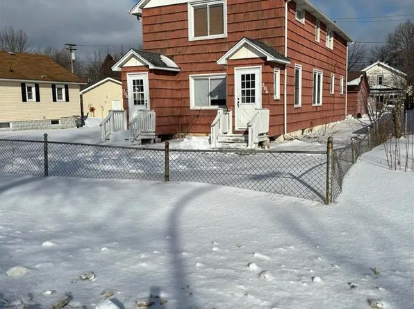 206-208 W 3rd Ave, Keewatin, MN 55753