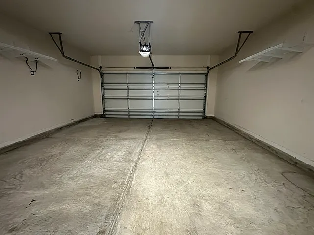 702 Unison Ct — Photo 15