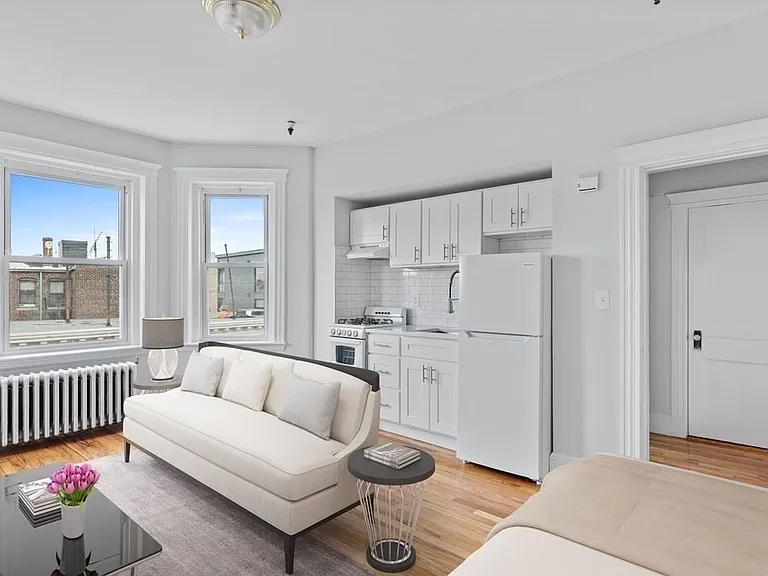 1330 Commonwealth Ave #26 — Photo 3