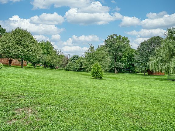 5th image of 1466 Bunker Hill Rd