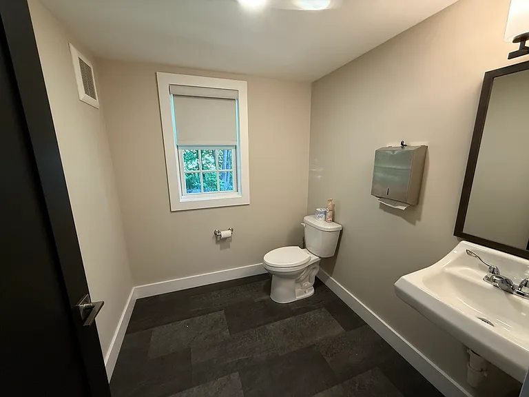 38 Main St #4 — Photo 23
