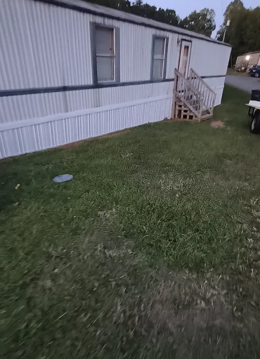 3 bed, 1000 sqft, $900 — Photo 4