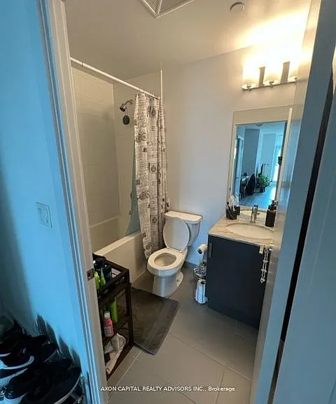 1486 Bathurst St #903 — Photo 4