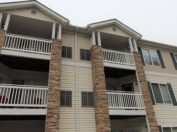 2nd image of 4207 University Commons Dr