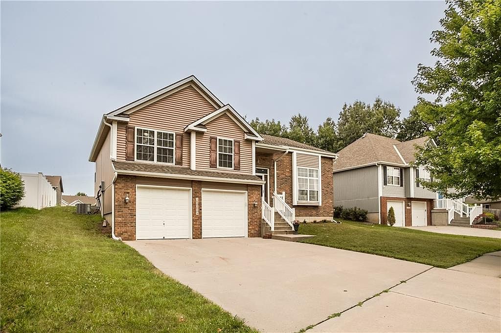 11204 Whispering Ln, Kansas City, KS 66109 Zillow