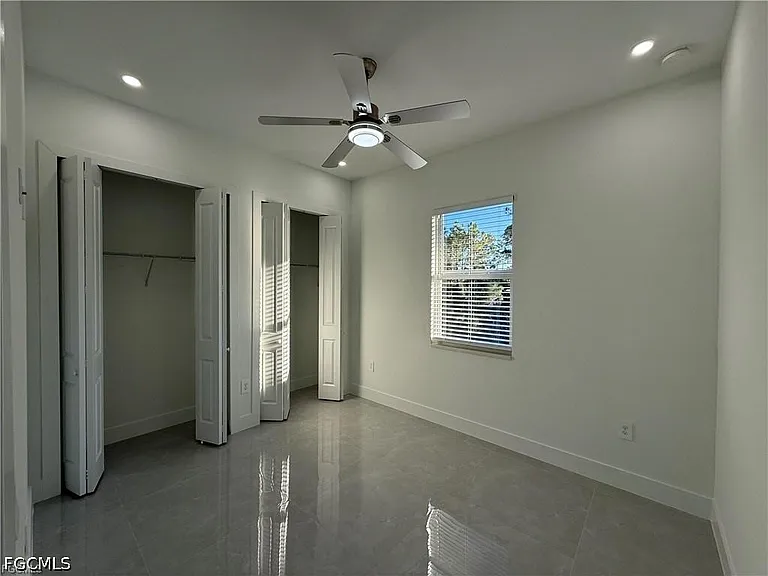207 W 15th St — Photo 18