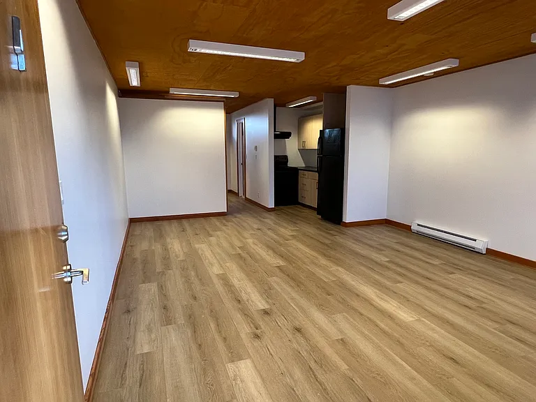 6250 33rd Ave NE #4 — Photo 6