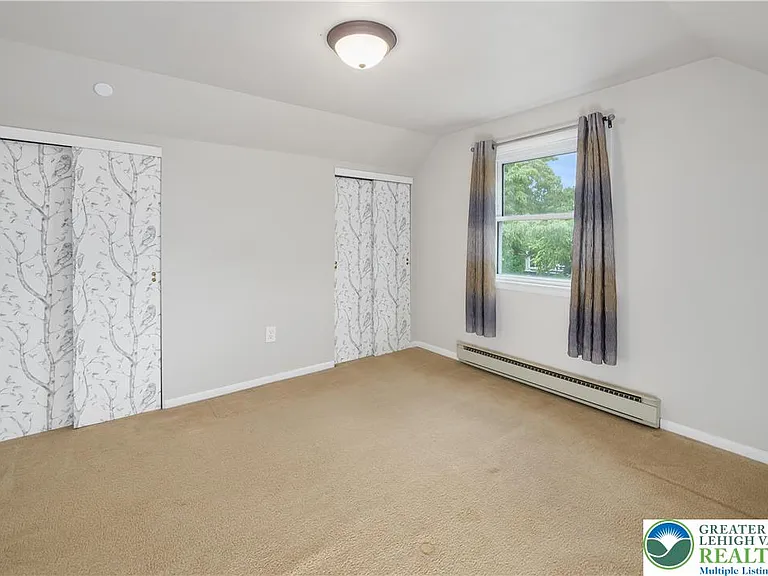 1527 Shipman St — Photo 11