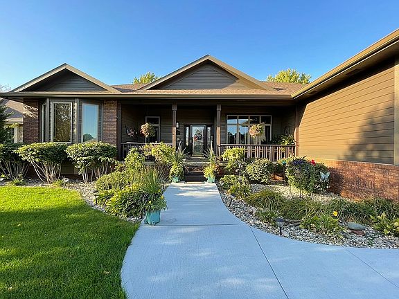 walk up to front porch