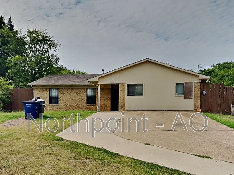 1st image of 2616 Alamain Dr