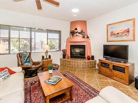 5th image of 1152 W Tenniel Dr