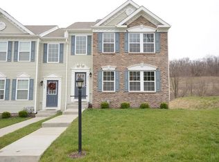 1311 Canterbury Dr, Imperial, PA