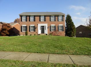 6174 Woodcrest Dr, Burlington, KY 41005