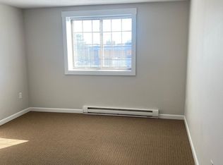 261 Union St APT 46, Rockland, MA 02370