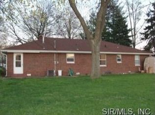 5 Sheryl Dr, Fairview Heights, IL 62208