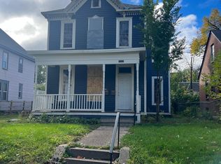 372 Aurora Ave, Saint Paul, MN 55103