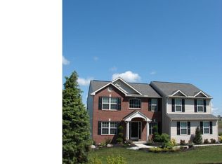 124 Great Bend Way, Sinking Spring, PA 19608