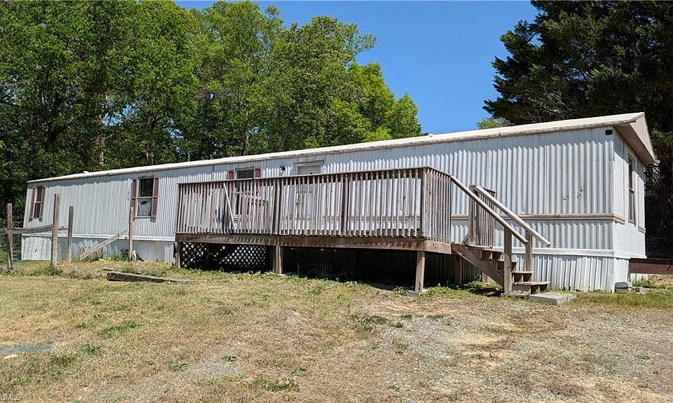 1st image of 4471 Ben Ln