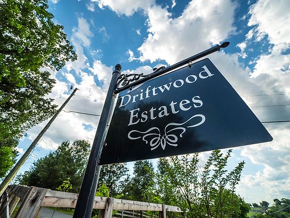 3rd image of Driftwood Ln