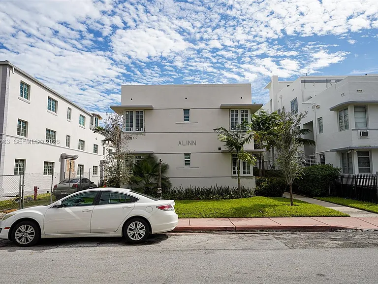 1509 Pennsylvania Ave #9 — Photo 9
