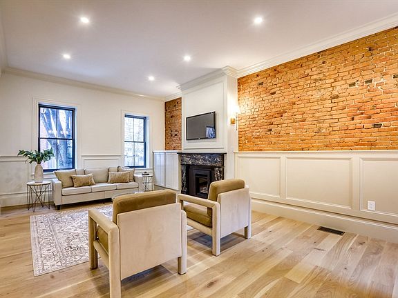 3rd image of 16 Chestnut St