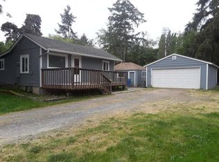 1524 7th St SW, Puyallup, WA 98371