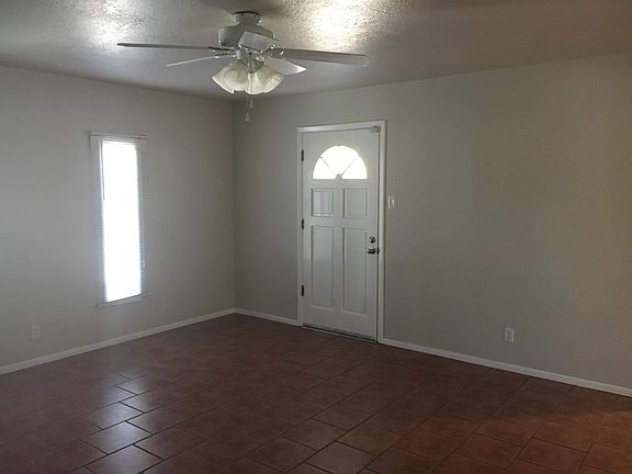 Front Entry/Living room