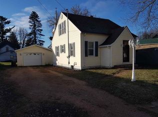 W19103 1st St, Aniwa, WI 54408