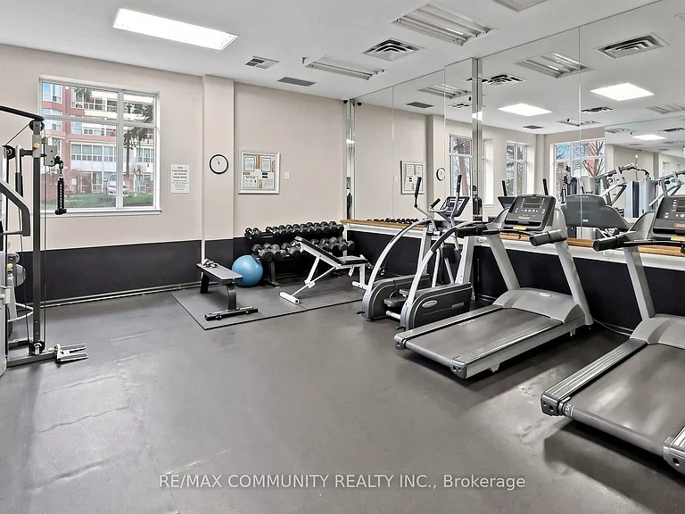 400 McLevin Ave #1410 — Photo 41