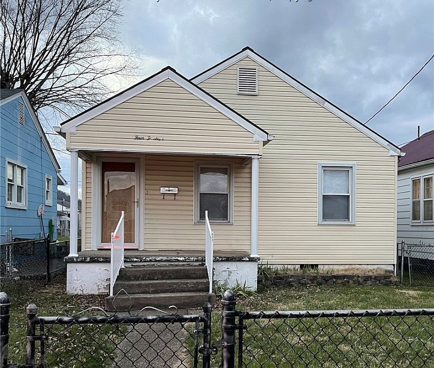 1st image of 413 23rd St