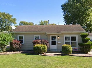 323 Fremont Ave, Romeoville, IL 60446