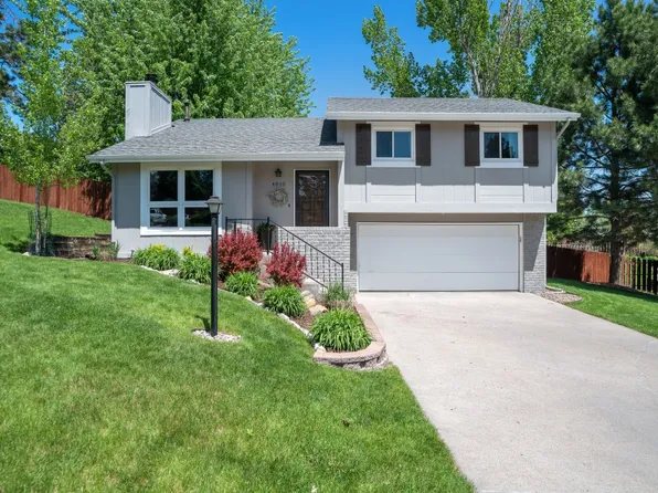 4810 Copper Hill Dr, Rapid City, SD 57702