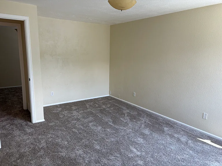 4267 S Argonne St — Photo 13