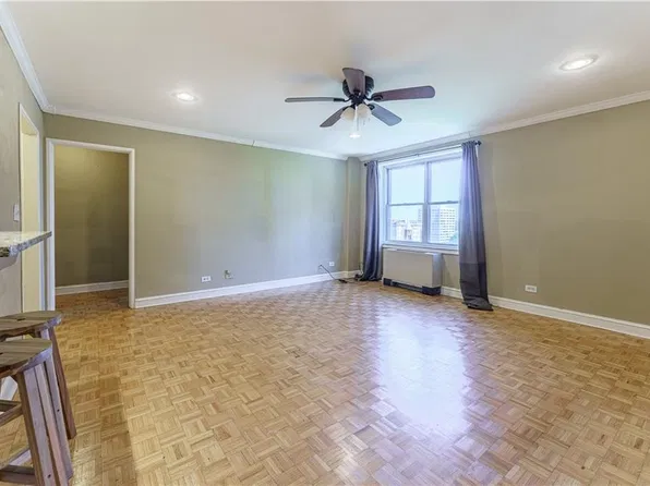 300 Peachtree St NE APT 9E, Atlanta, GA 30308