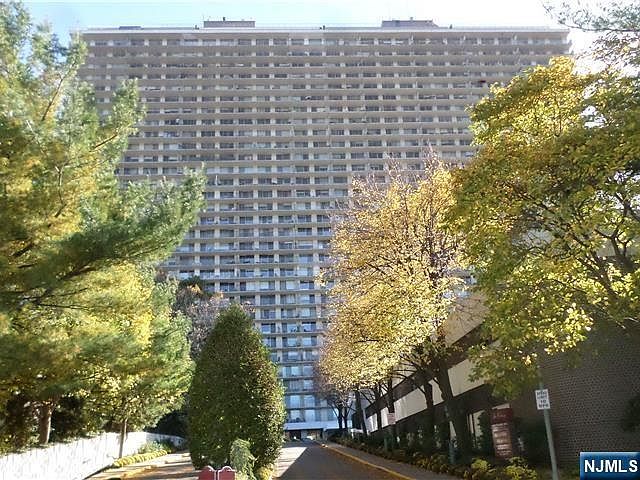 1st image of 1530 Palisade Ave APT 7S