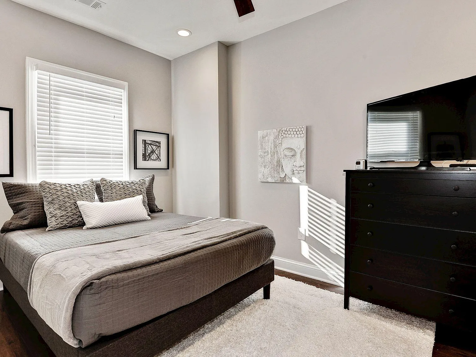 55 Bates St NW — Photo 3