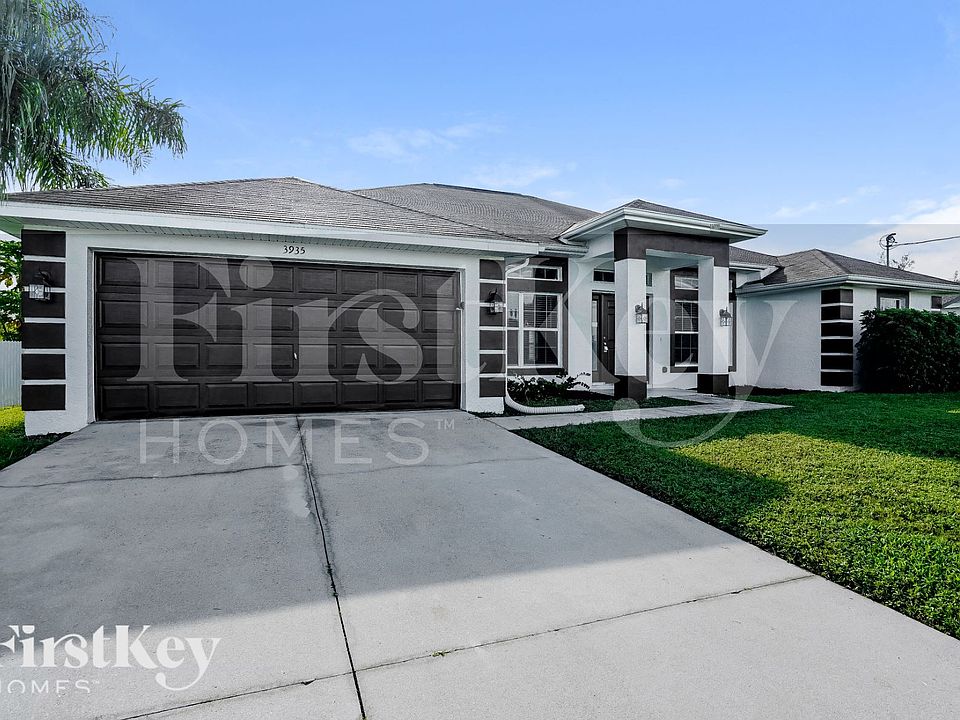 1st image of 3935 NE 22nd Ave