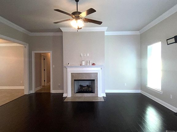 5th image of 42334 Lakestone Dr
