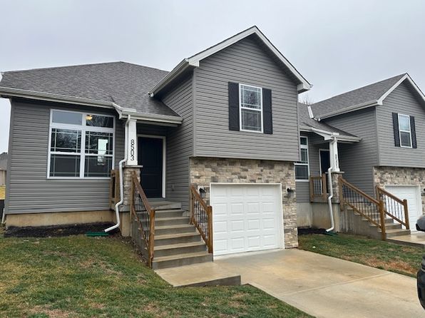 8503 N Woodland Ct #8503