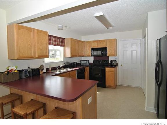 5th image of 501 Glencroft Dr