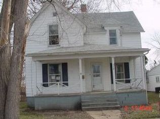 318 N Mulberry St, Clinton, IL 61727