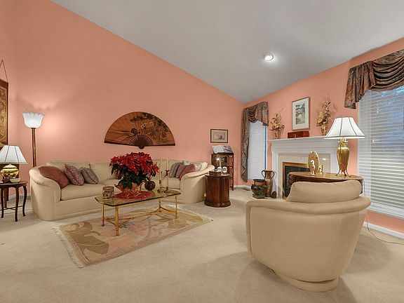 5th image of 5815 Bastille Pl