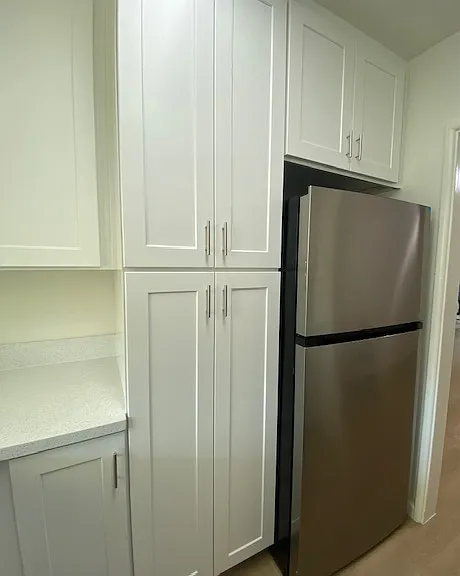 1009 W Huntington Dr #18 — Photo 8